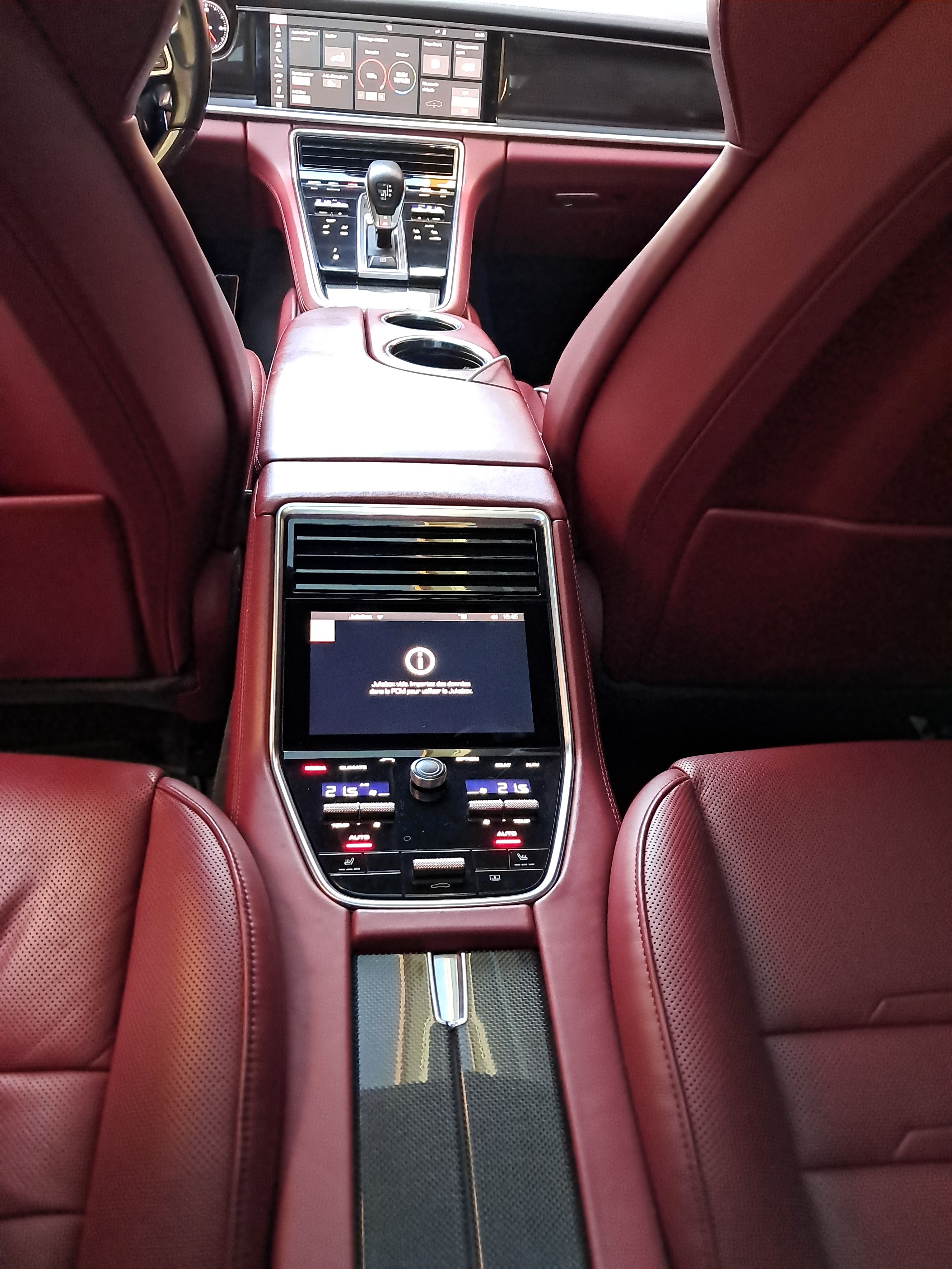 Porsche Panamera 4S V8