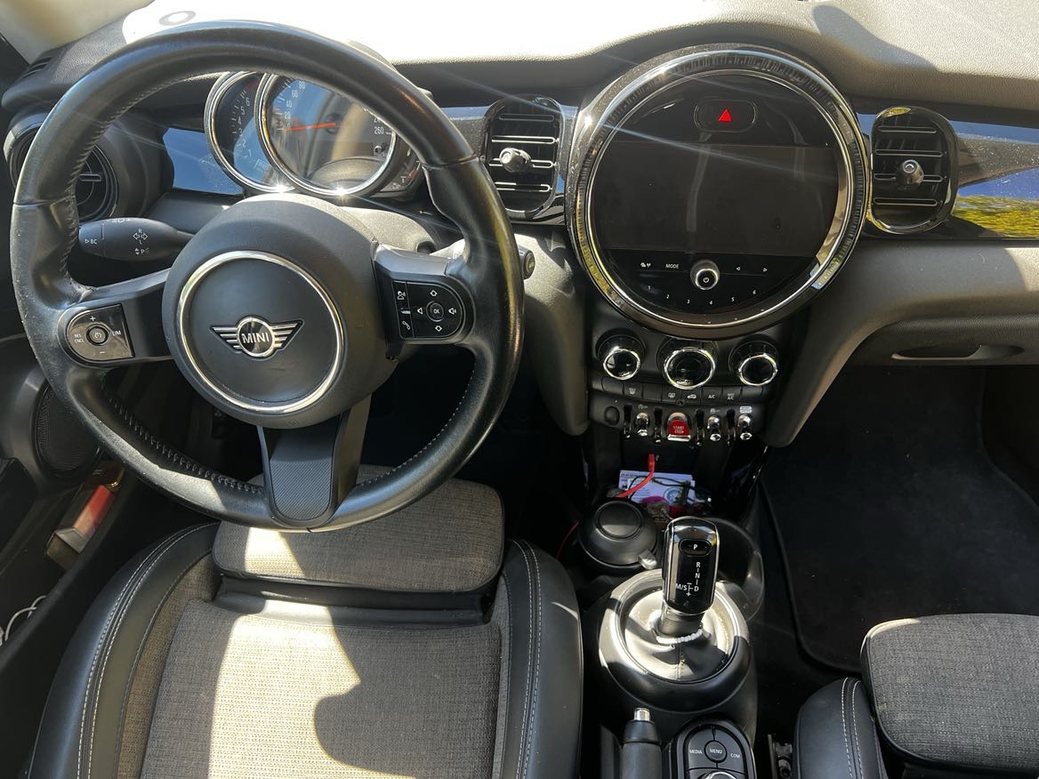 Mini Cooper 3 portes One Mayfair