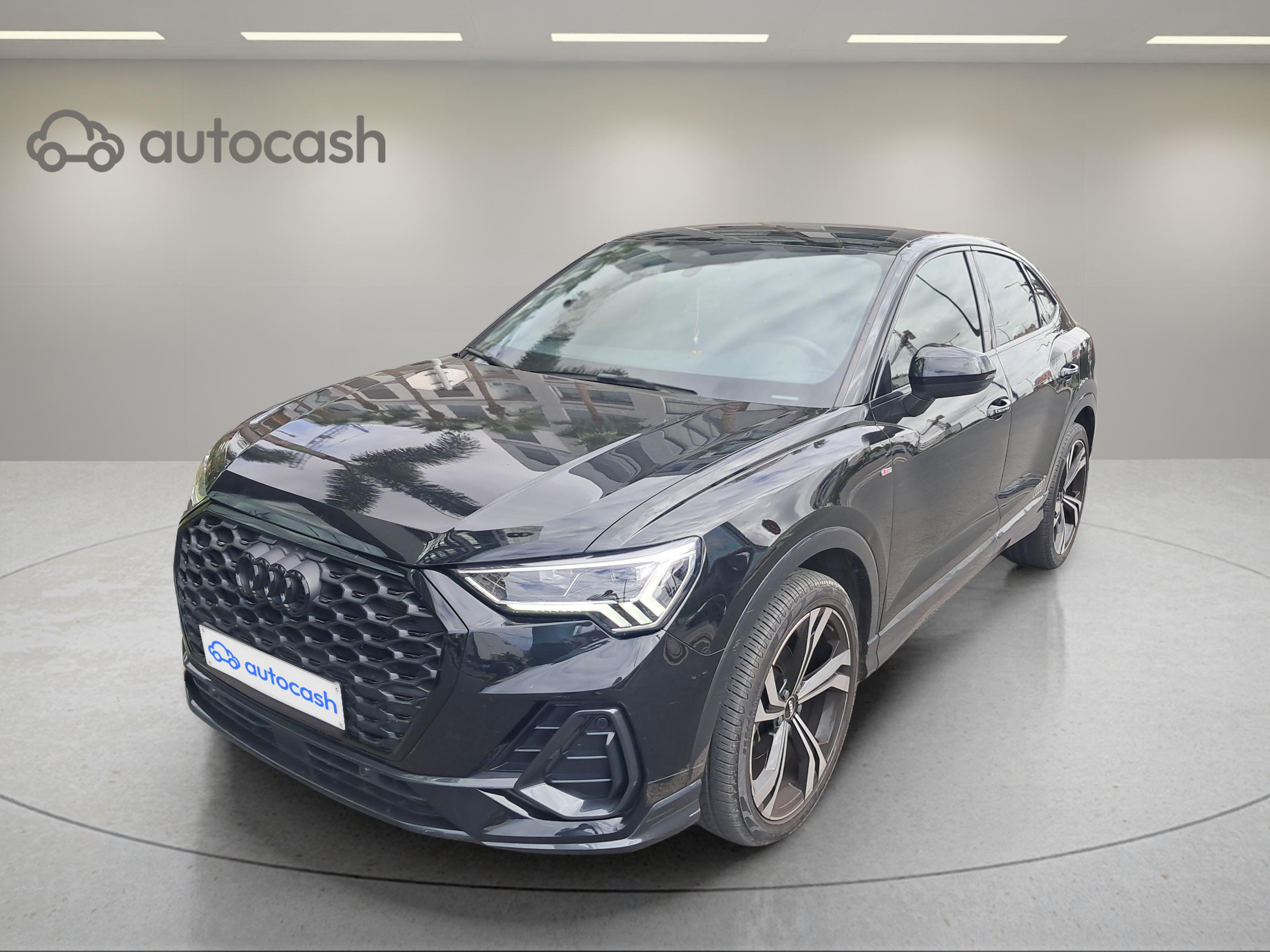 Audi Q3 35 TDI 150 S-Tronic S-line +