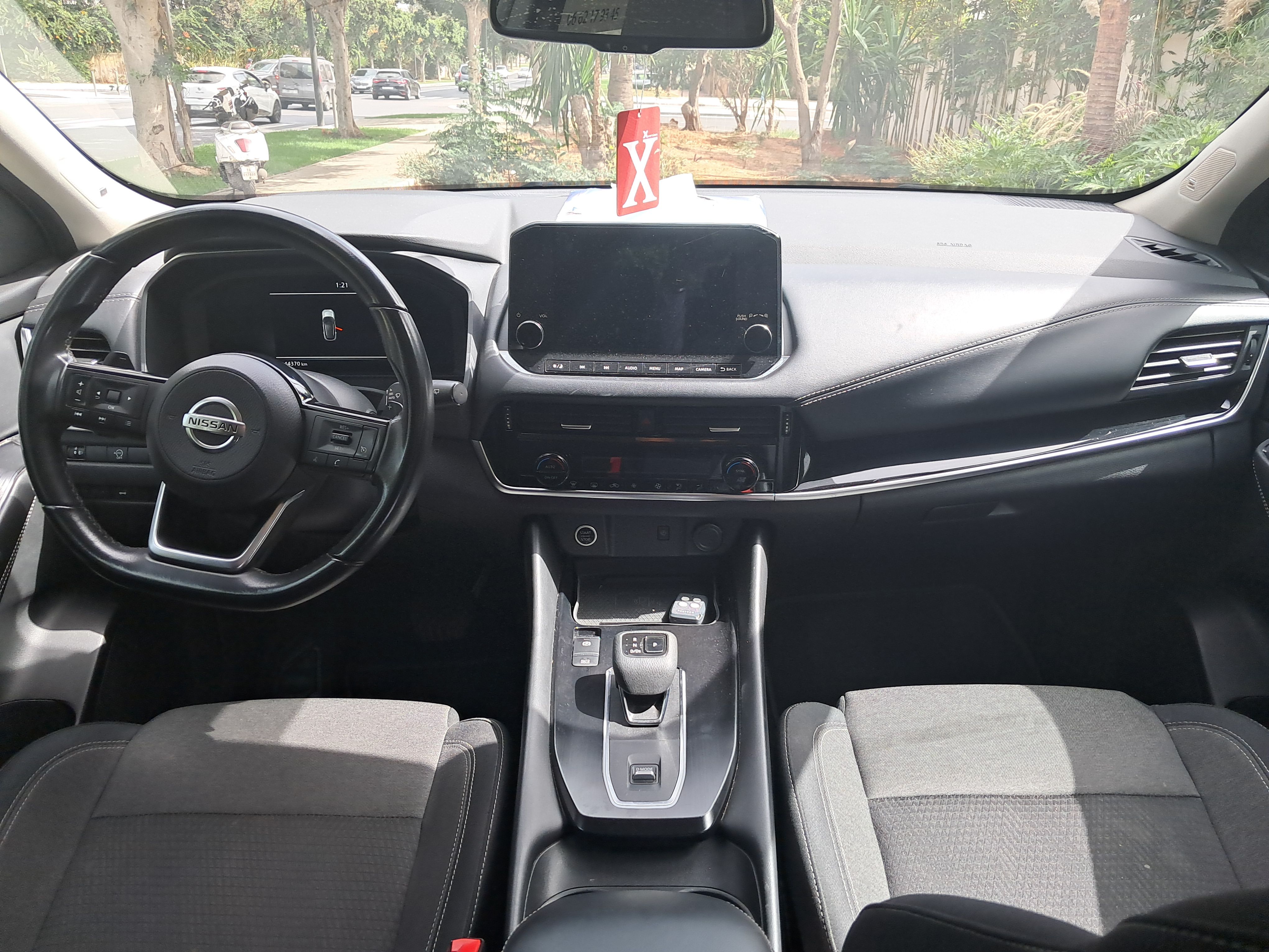 Nissan Qashqai 1.3 l DIG-T 150 CVT N-Connecta Bi-Ton