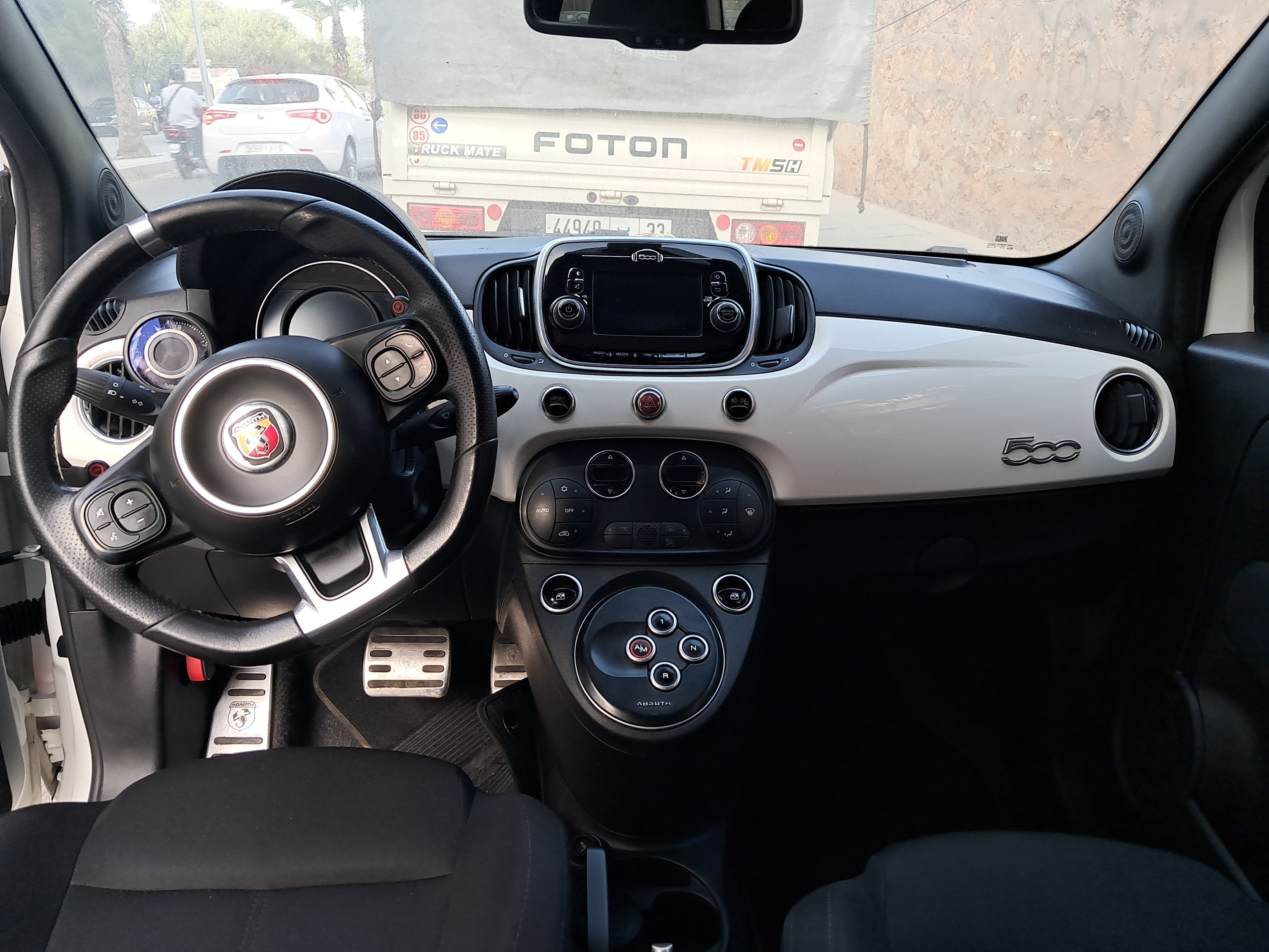 Abarth 595 -