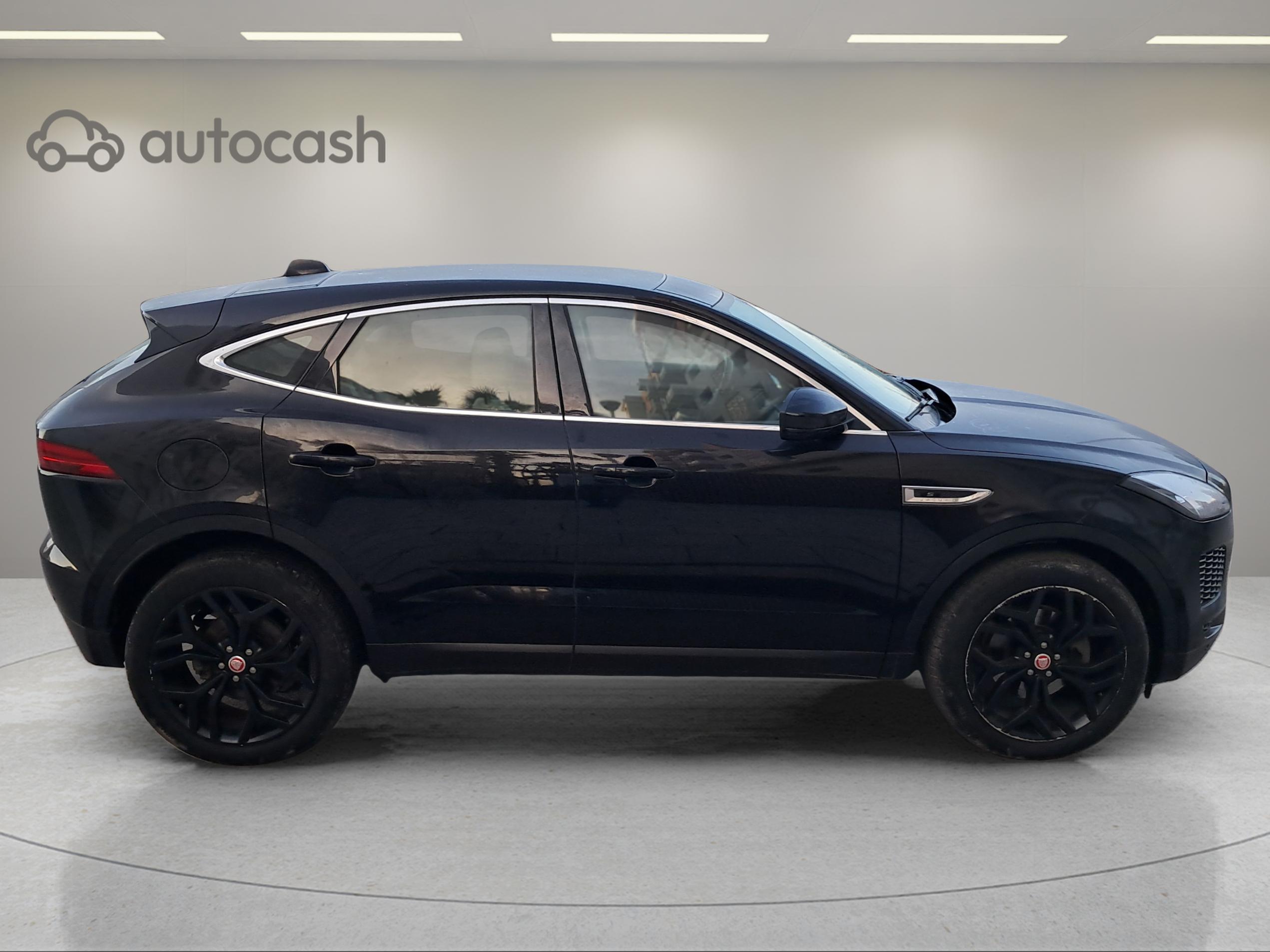 Jaguar e pace 2.0 i4D 150 AT R-Dynamic S