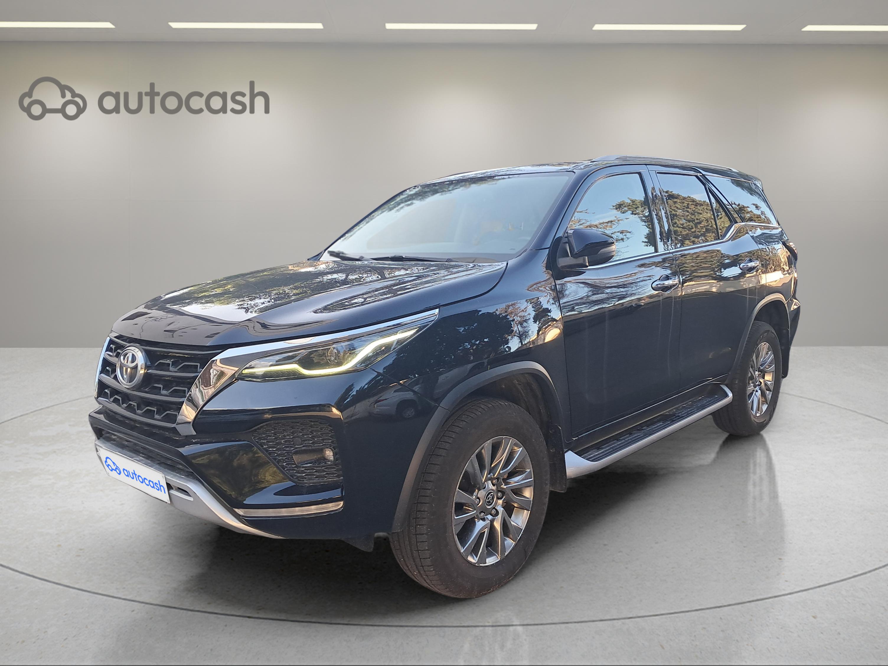 Toyota Fortuner 2.4 D-4D 150 Luxe