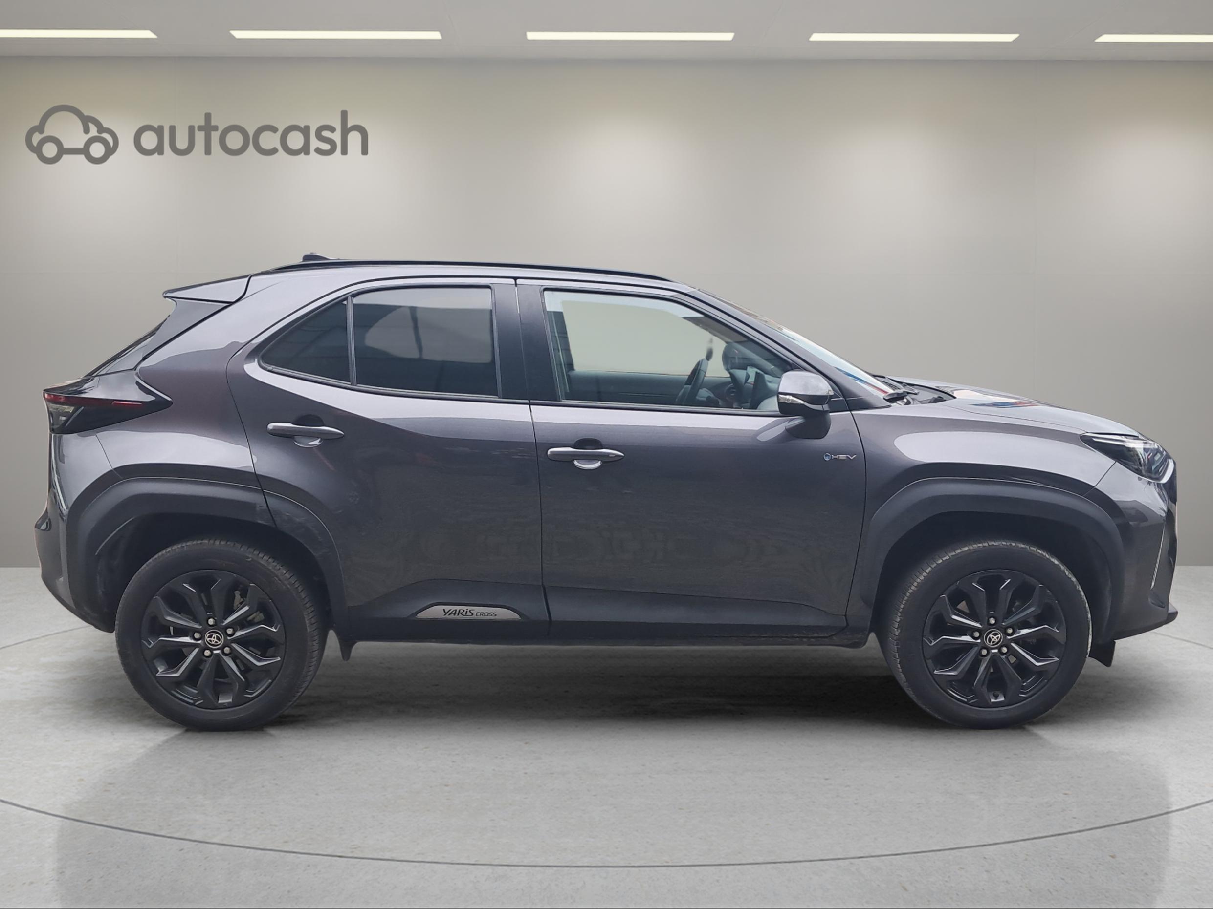 Toyota Yaris Cross CROSS