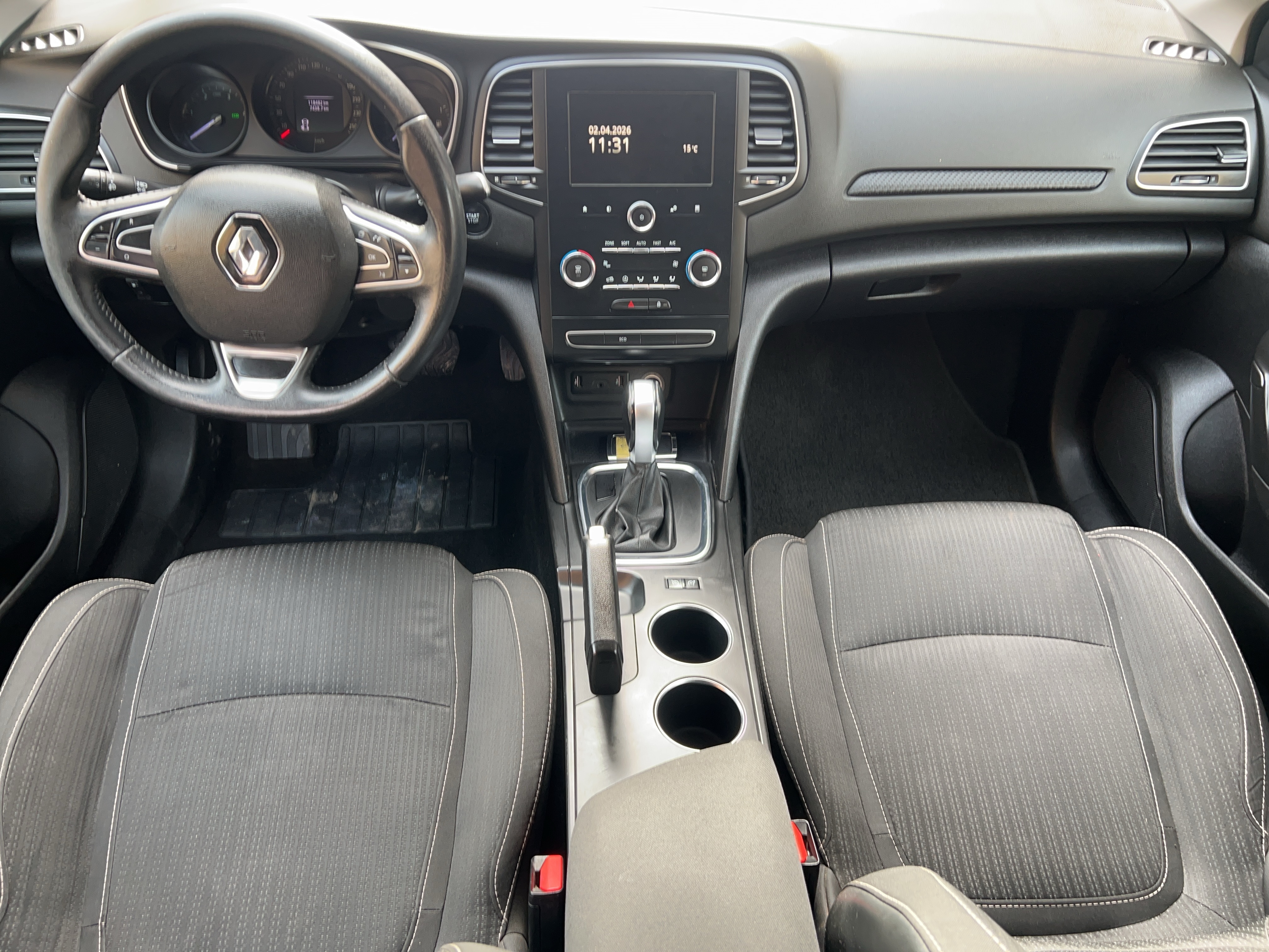 Renault Mégane Sedan 1.5 dCi 110 EDC Explore+