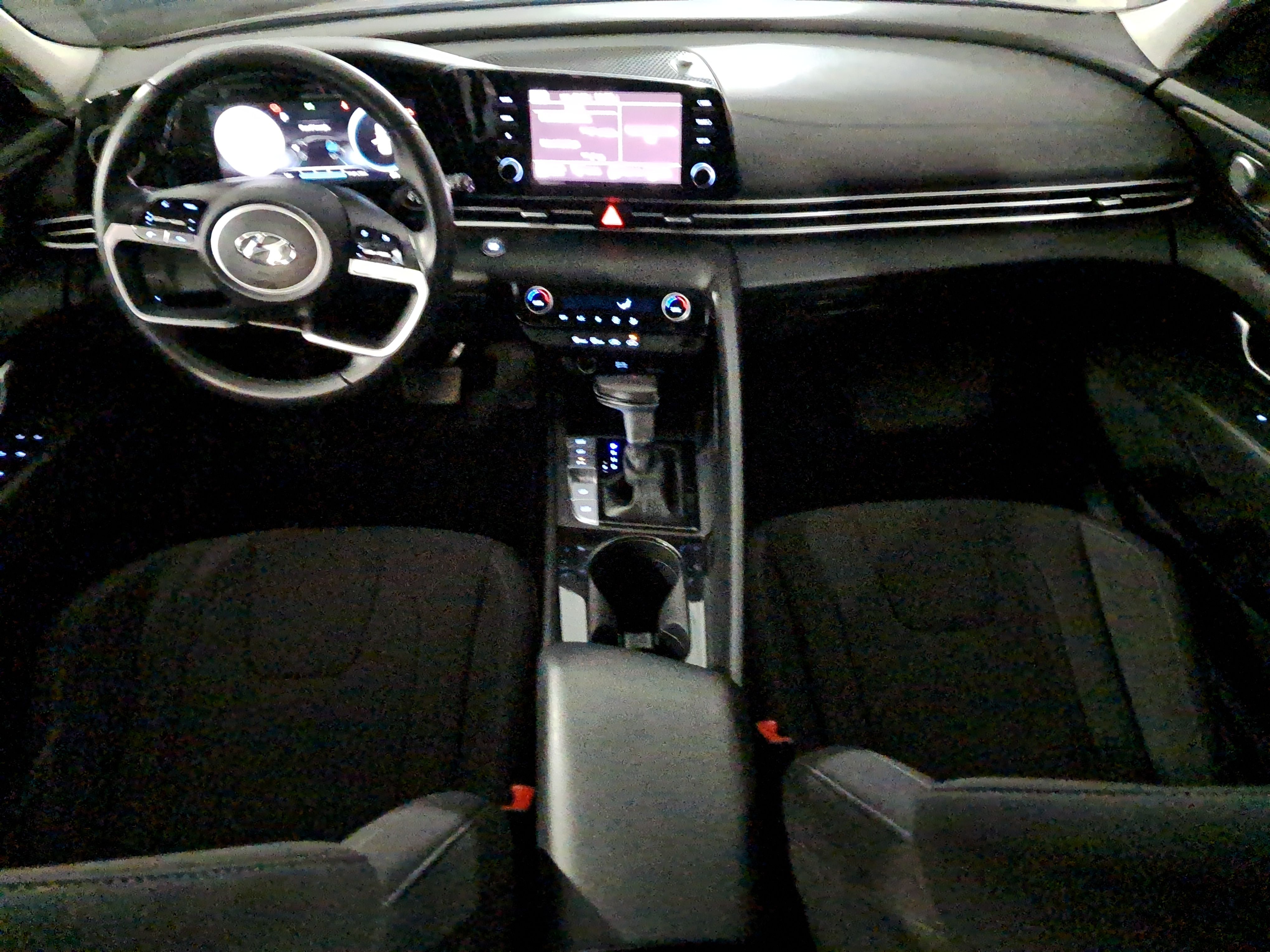 Hyundai Elantra 1.6 Hybride 139 BVA Seductive