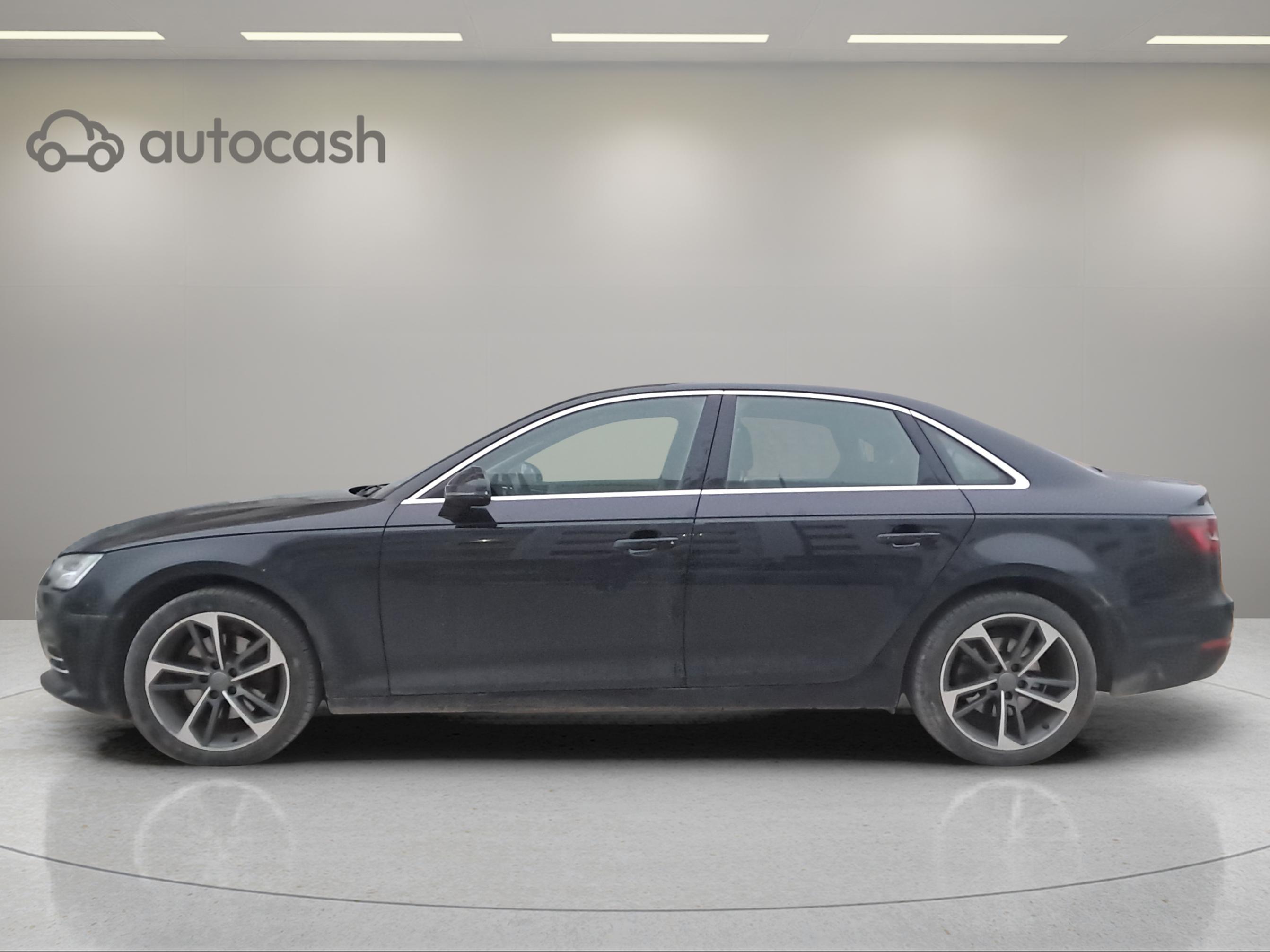 Audi A4 2.0 TDI 150 S-Tronic Business