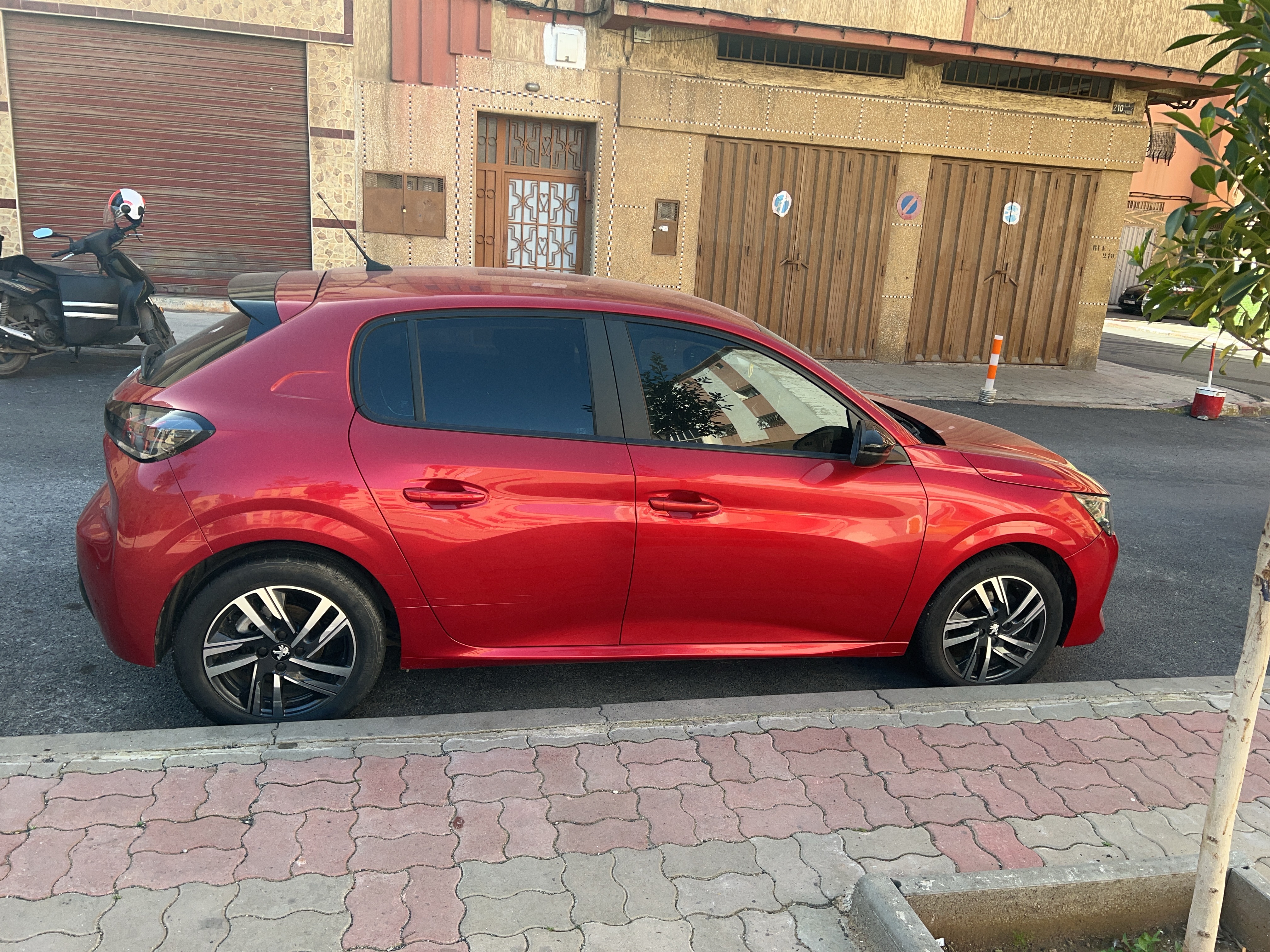 Peugeot 208 1.6 HDi 92 Access